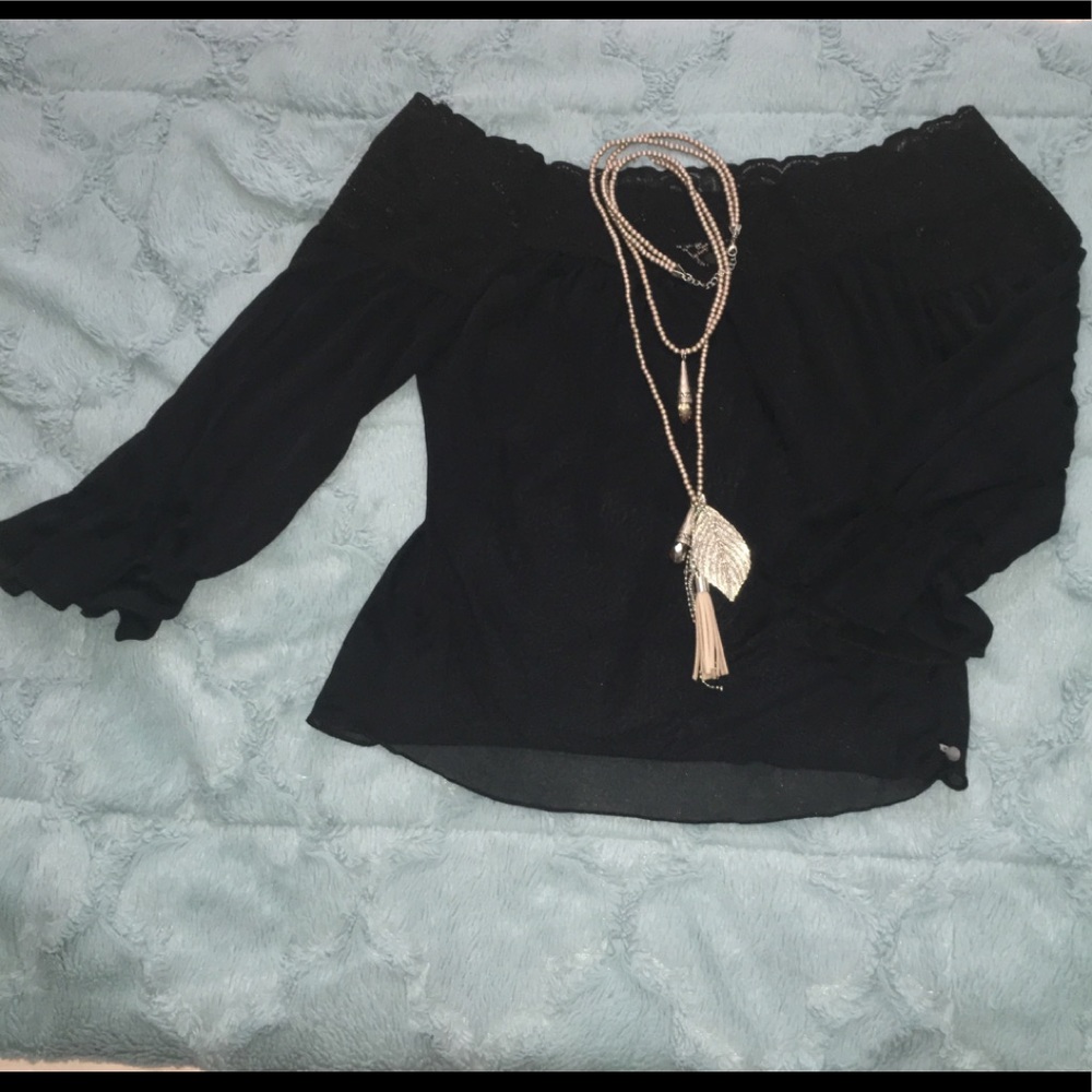 3 x $15🐛Black transparent long sleeve blouse.